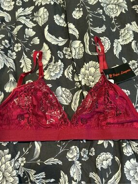Popsi Lingerie Burgundy Lace Triangle Bralette